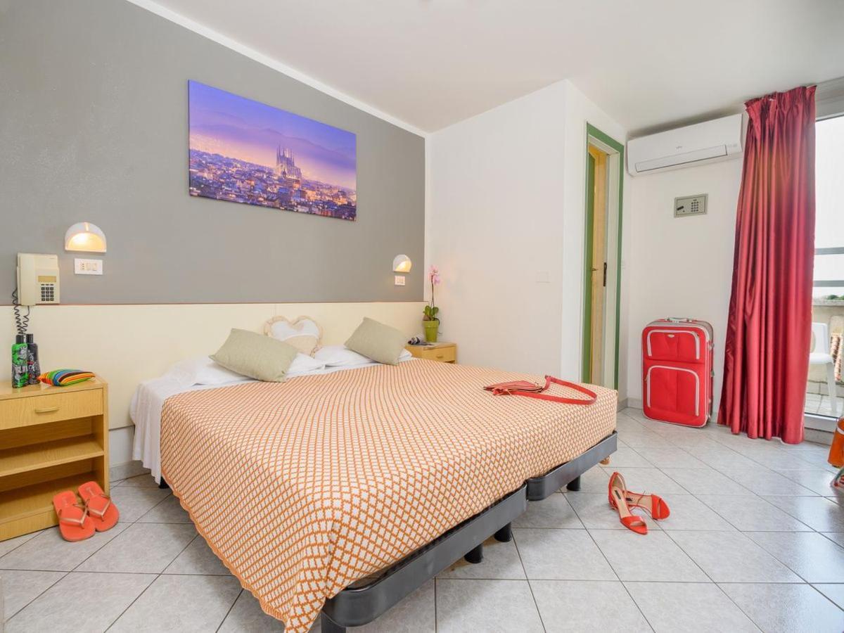 Hotel City Misano Adriatico Kültér fotó