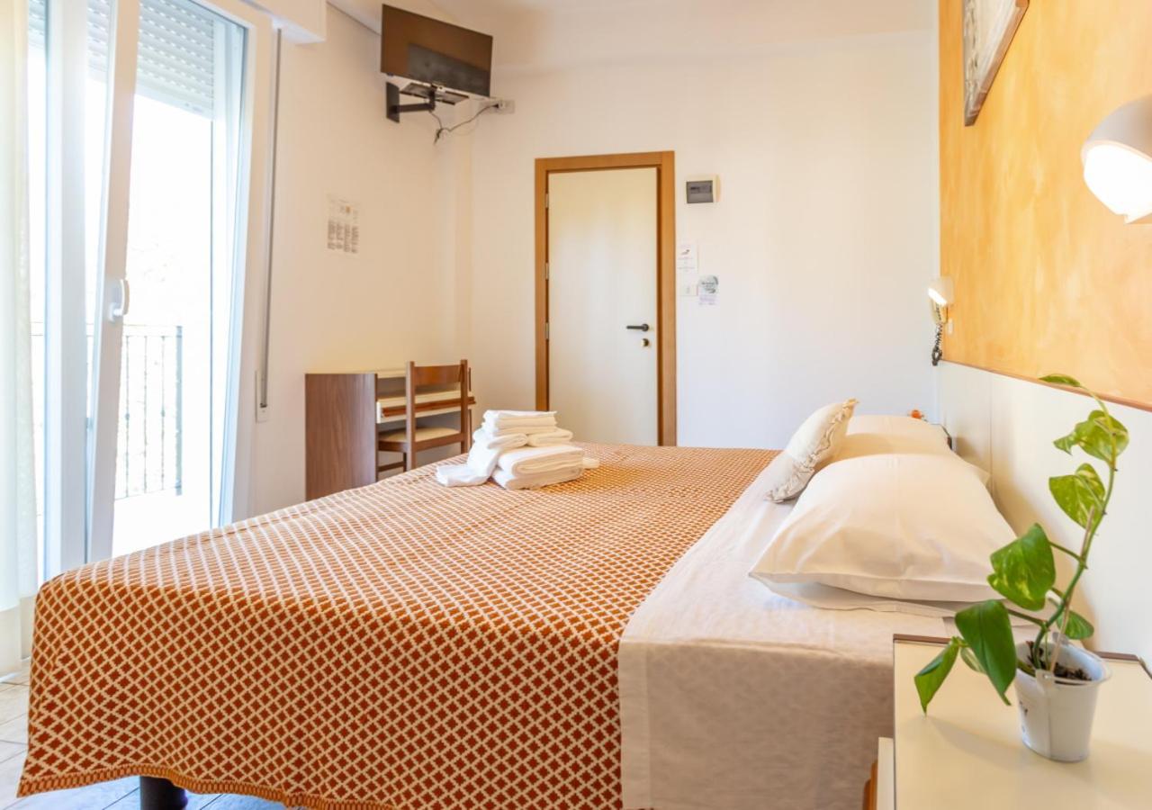 Hotel City Misano Adriatico Kültér fotó